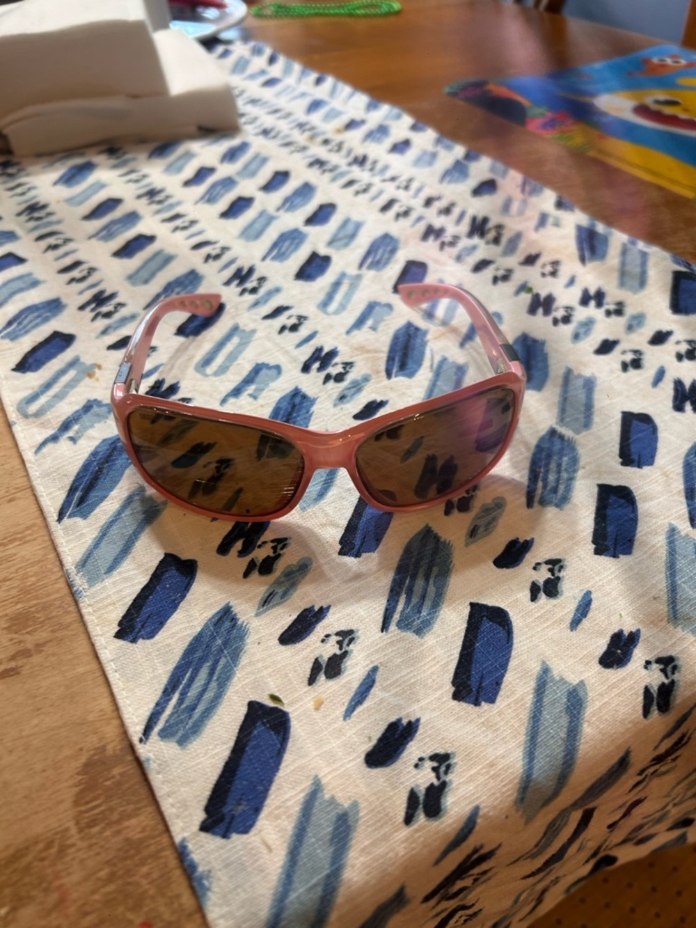 Pink Costas Women’s polarized Sunglasses